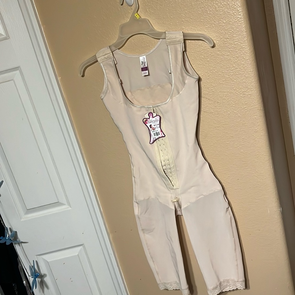Faja Colombiana brand new never worn with tag